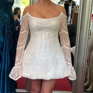Elegant Off-Shoulder White Lace Dress